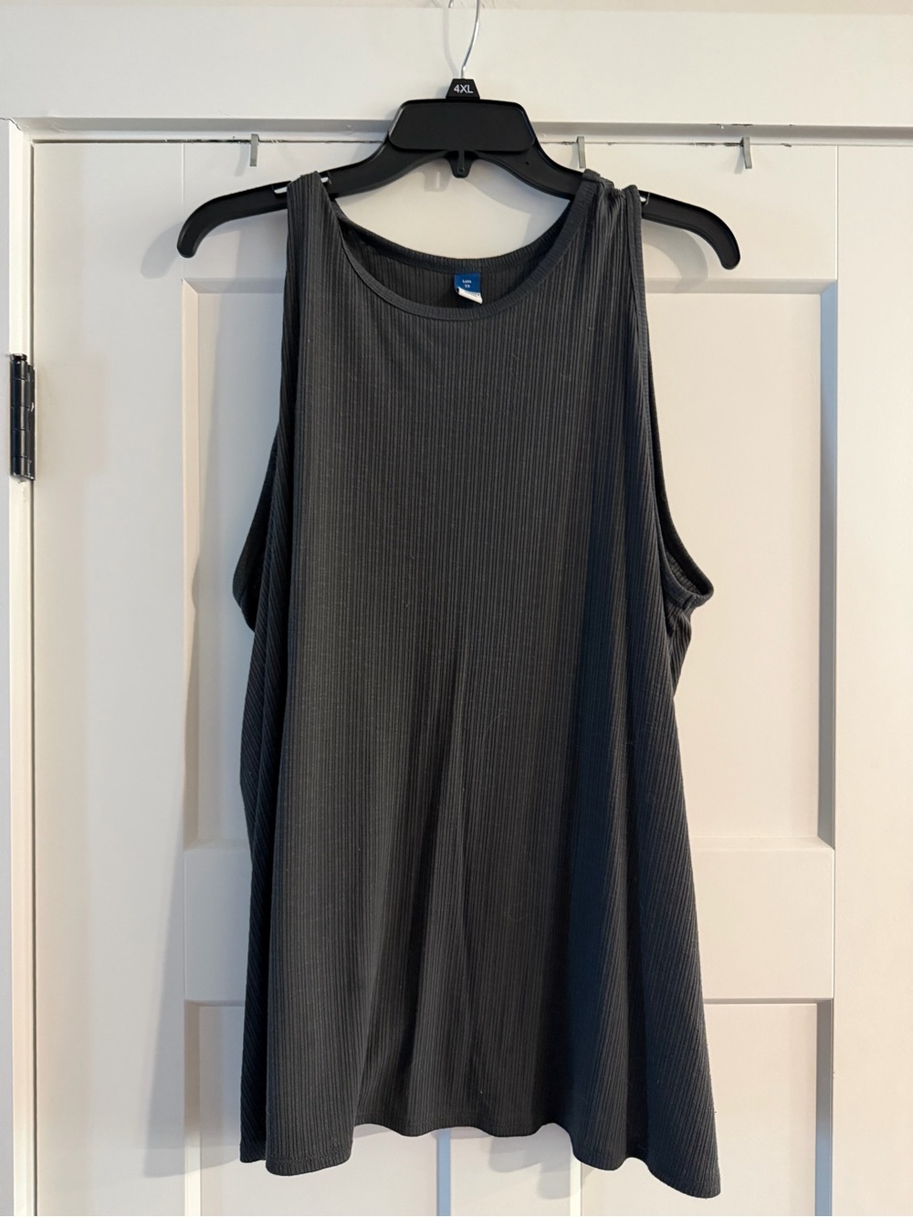 Old Navy Dark Gray Ribbed Tank Top